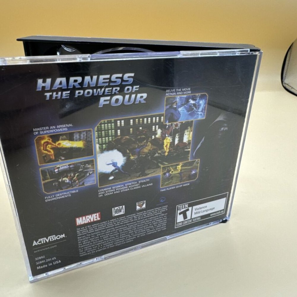 FANTASTIC FOUR PC GAME: CD-ROM 4-Disc 2005 - Discs VGC Discs are in excellent - Picture 4 of 5